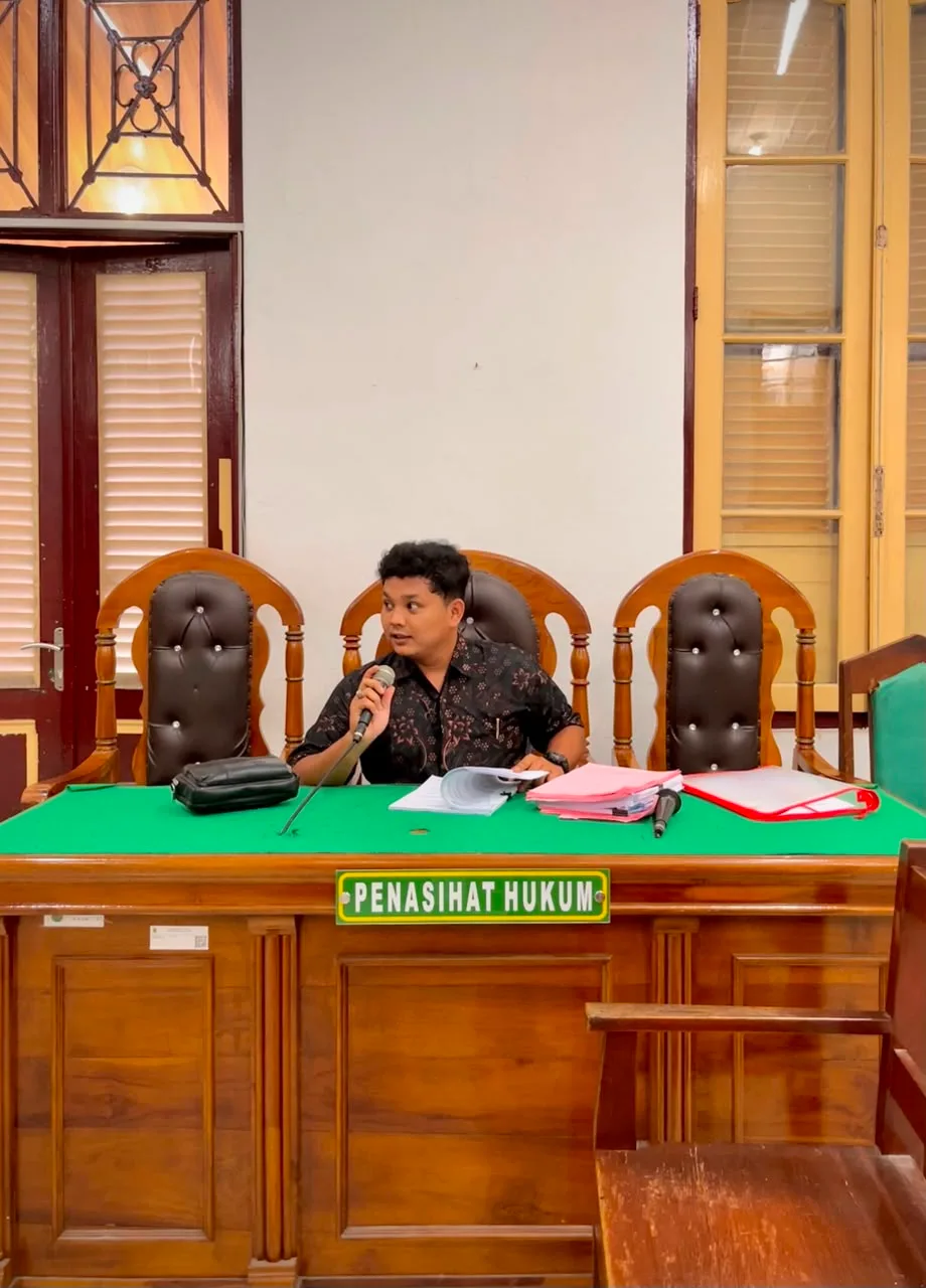 Ruang telaah hukum dan referensi perundang-undangan